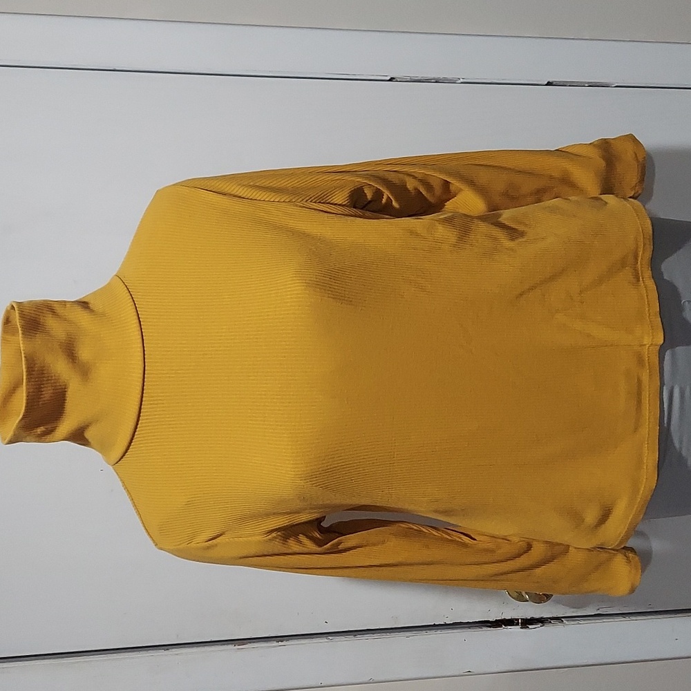 Old Navy ribbed turtleneck